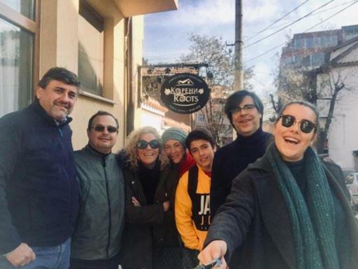 Roots Hotel And Wine Bar プロヴディフ エクステリア 写真